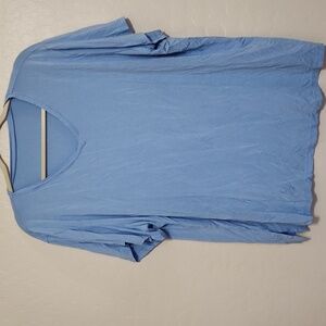 Light Blue V-Neck Short Sleeve Top